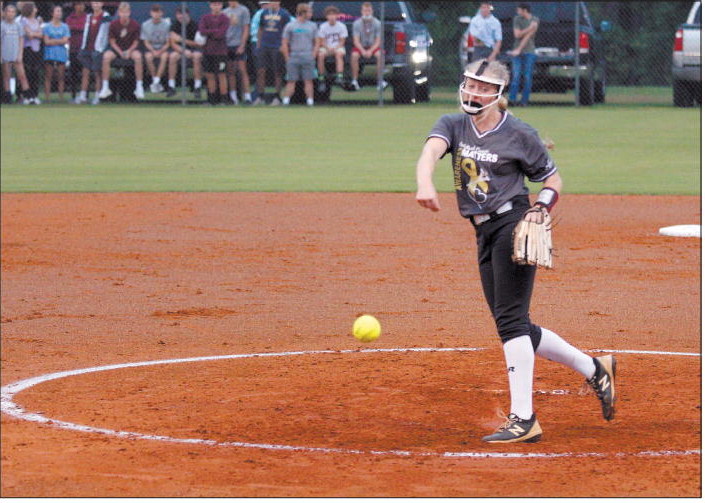Indians Win In Extra Innings Over Yellow Jackets Indians Win In Extra Innings Over Yellow Jackets
