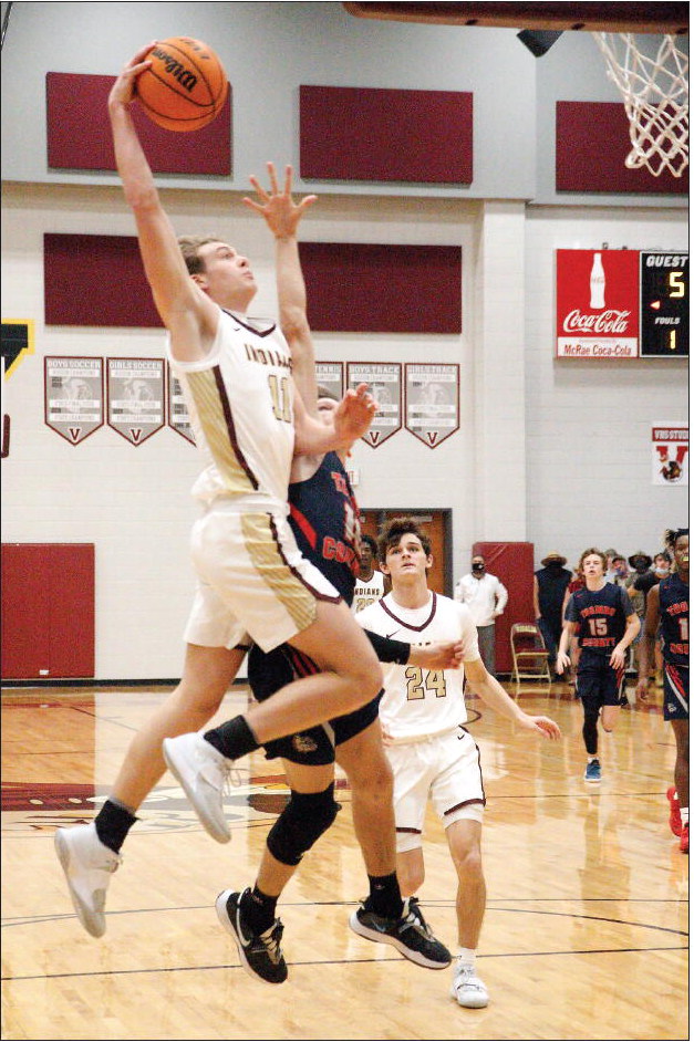 Indians Over Bulldogs Indians Over Bulldogs