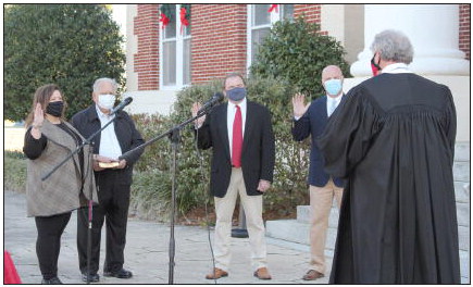 Montgomery County Officials   Sworn In December 29 at   Courthouse Ceremony