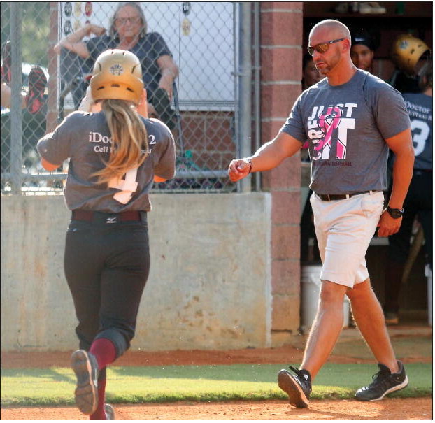 Thompson Era Ends At VHS Thompson Era Ends At VHS