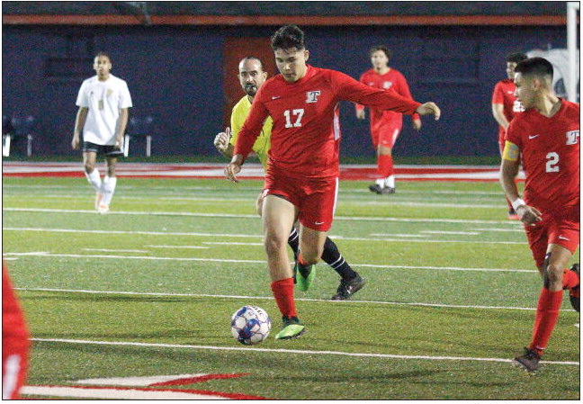 Toombs Over Vidalia In Soccer