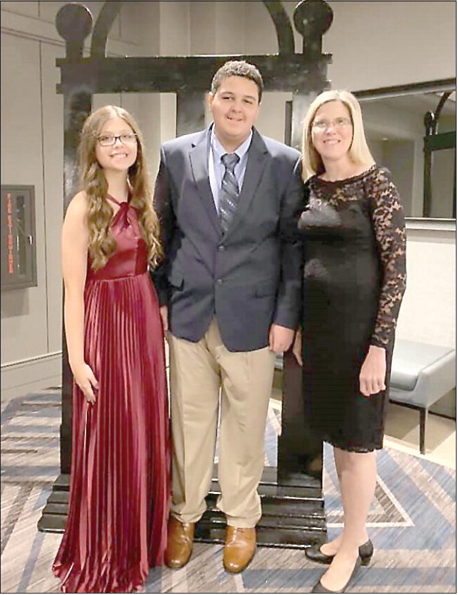 Toombs County 4-H’ers Attend State 4-H Congress Toombs County 4-H’ers Attend State 4-H Congress