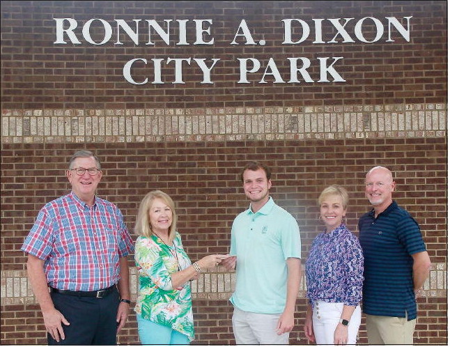 McDaniel Presented With Ronnie Dixon Memorial Scholarship McDaniel Presented With Ronnie Dixon Memorial Scholarship