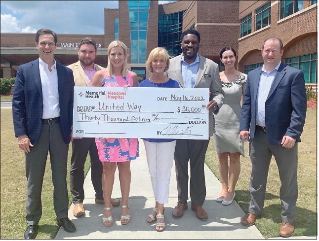 Memorial Health Meadows Hospital  Donates to United Way of Toombs,  Montgomery and Wheeler Counties