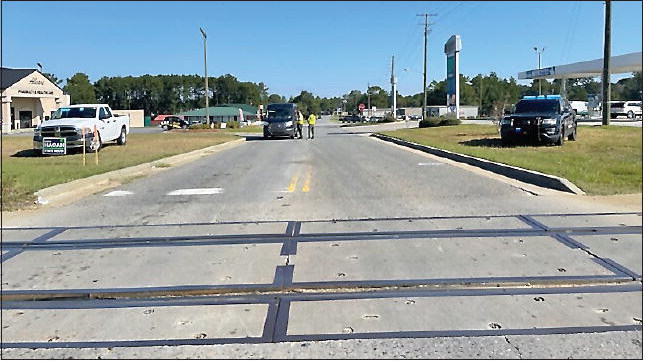 Lyons Hosts Operation Clear the Tracks Lyons Hosts Operation Clear the Tracks