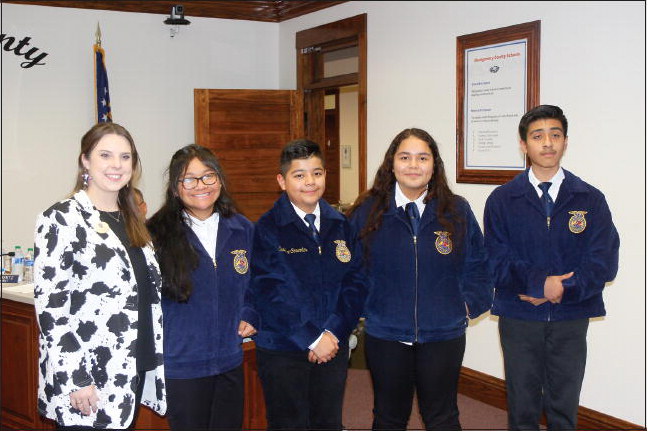 MCBOE Recognizes FFA Jr. Floriculture Team