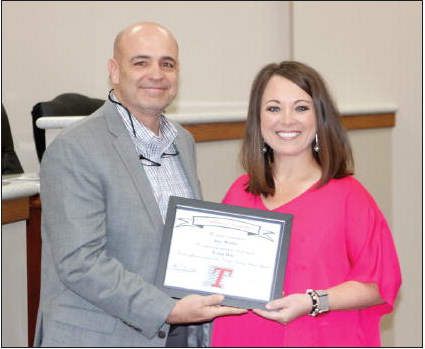 Toombs BOE Celebrates “Dawg” Teachers