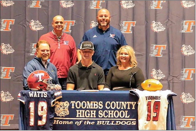 Watts Signs With Erskine