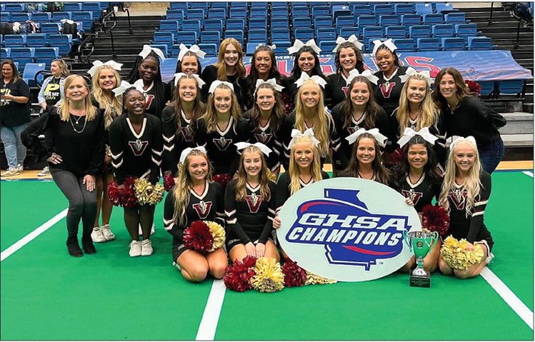 VHS Cheer Goes Back-to-Back