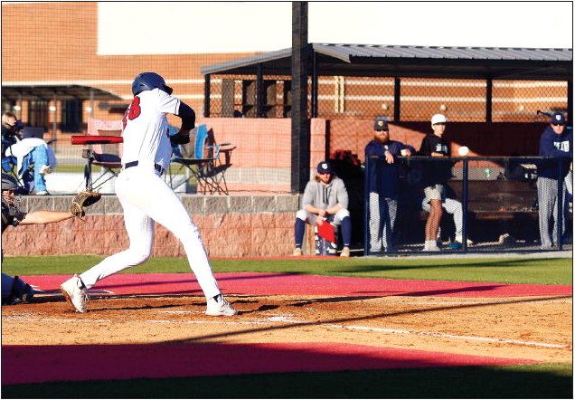 Toombs Sweeps Tattnall