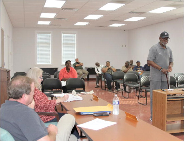 Hurricane Preparedness Topic  At MoCo Commission Session