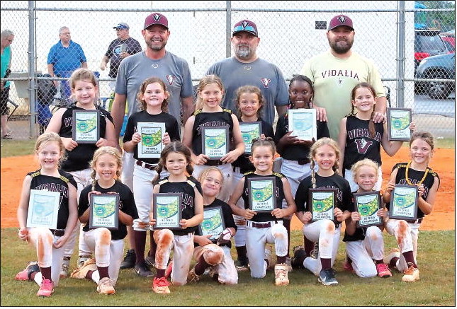 VRD 8U Girls Win District