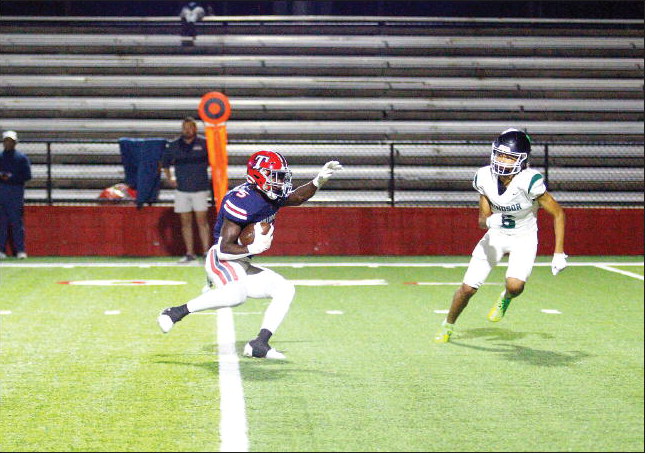 Toombs Dismantles Windsor Toombs Dismantles Windsor