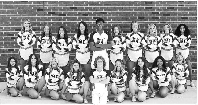 Cheer Dawgs End Successful Season Cheer Dawgs End Successful Season