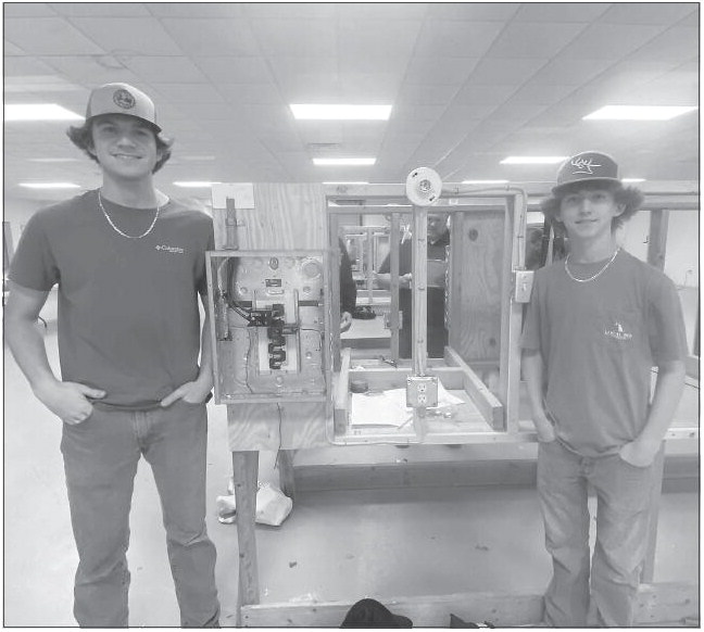 TCHS STUDENTS ATTEND EMC ELECTRIFICATION ….