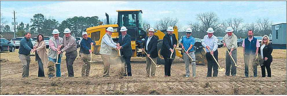 Georgia First Bank Breaks  Ground in Toombs County