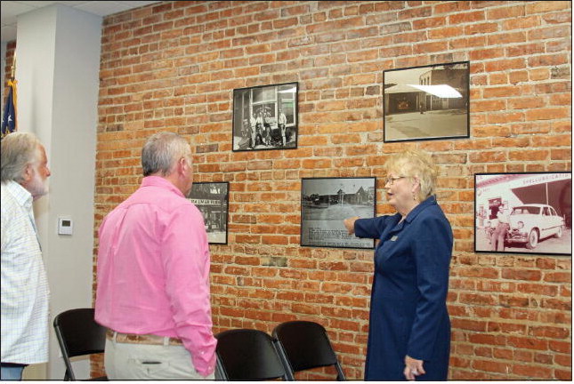 Alamo Debuts New City  Hall, Police Headquarters