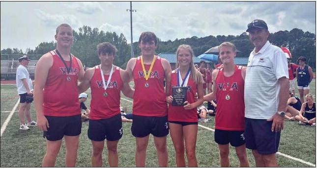 VHA Runs At State Meet VHA Runs At State Meet