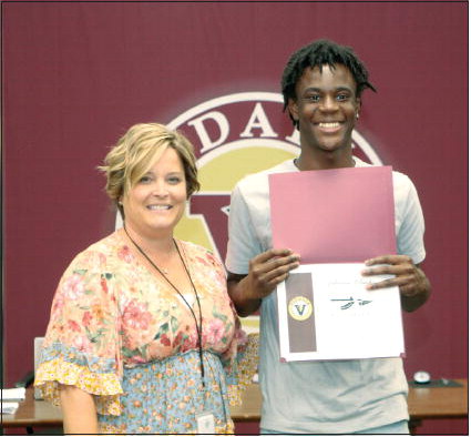 VBOE Honors Blanks and Fletcher VBOE Honors Blanks and Fletcher