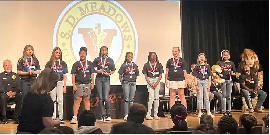 Students Pledge to Say No to Drugs at Annual DARE Graduation