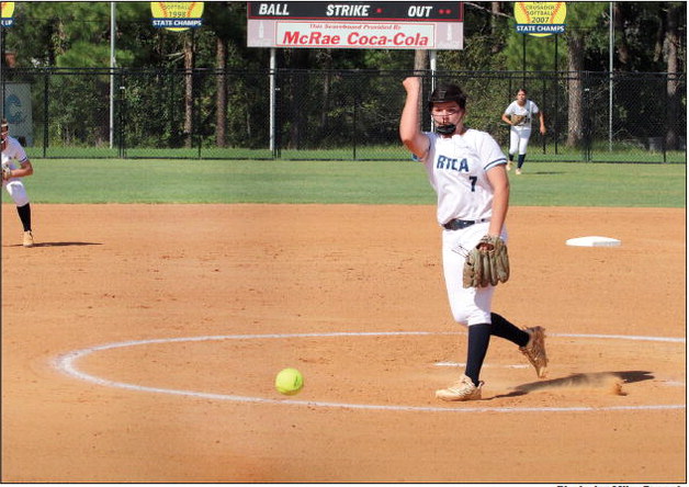 Lady Crusaders Dominate  With Three Big Wins