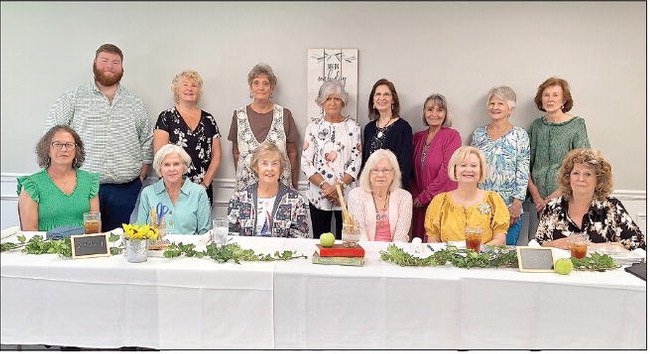 Mt Vernon Garden Club  Resumes Meetings