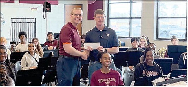 Vidalia Rotary Supports SoundTribe Trip to Philly Vidalia Rotary Supports SoundTribe Trip to Philly