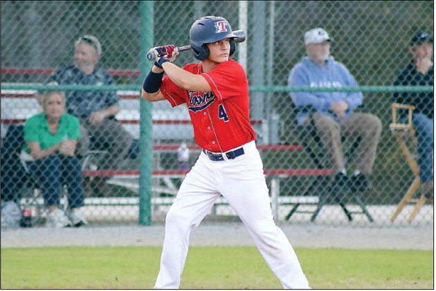 Bulldogs Sweep Hornets to Open Region Play