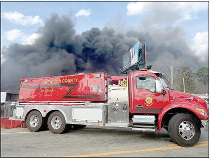 Treutlen Helps  Extinguish Massive Fire