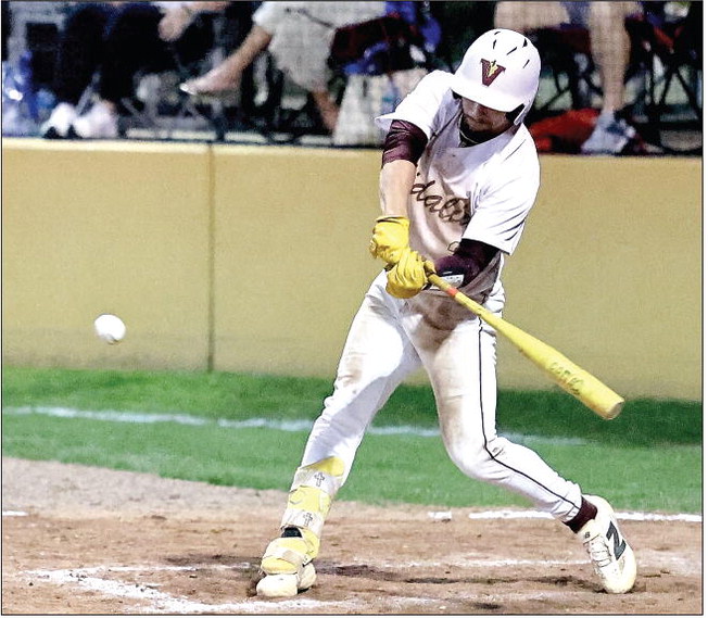 Indians Drop Series to Raiders