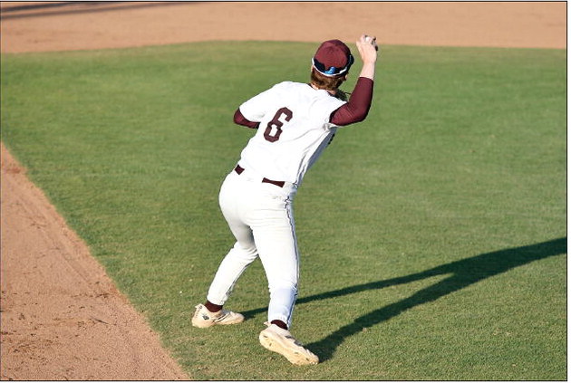 Indians Take Two From Bulldogs  To Wrap Up Regular Season