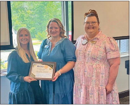 Vidalia Rotary Club Invests in Graduates’ Futures Vidalia Rotary Club Invests in Graduates’ Futures