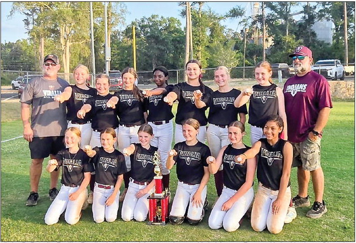 Vidalia 12U Girls Take 2nd In Lyons