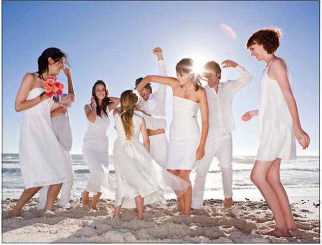 Tips to blend wedding traditions  with your own preferences