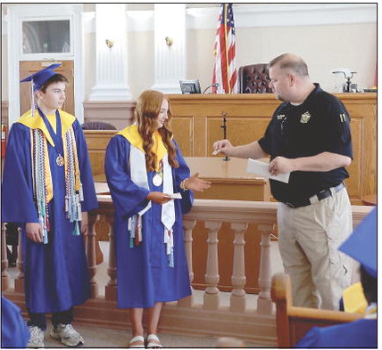 MoCo Comes Together to Celebrate Graduates