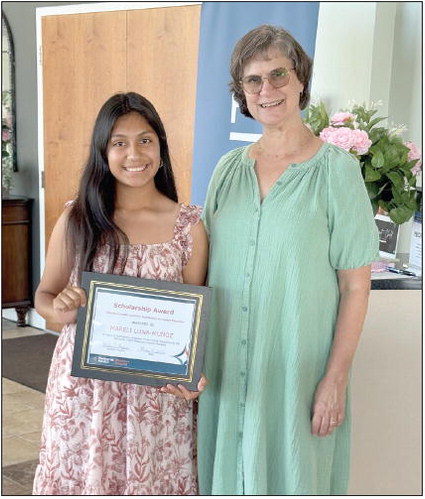 Memorial Health Meadows Hospital Auxiliary Awards Scholarships