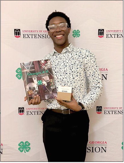 Toombs Senior 4-H’ers Receive Highest Honors